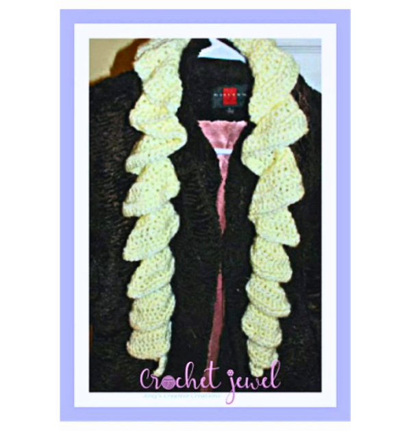 crochet ruffle scarf 
