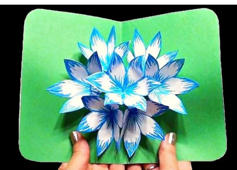 Creating Simple Paper Snowflakes: A Step-by-Step Guide - Amys DIY ...