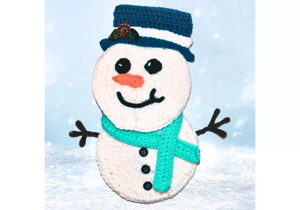 crochet snowman