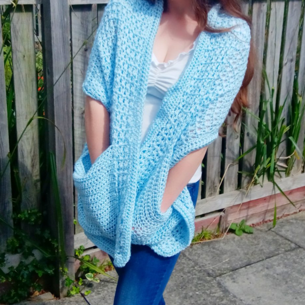 Learn How to Crochet Pocket Shawls with These Free Patterns - Amys DIY ...