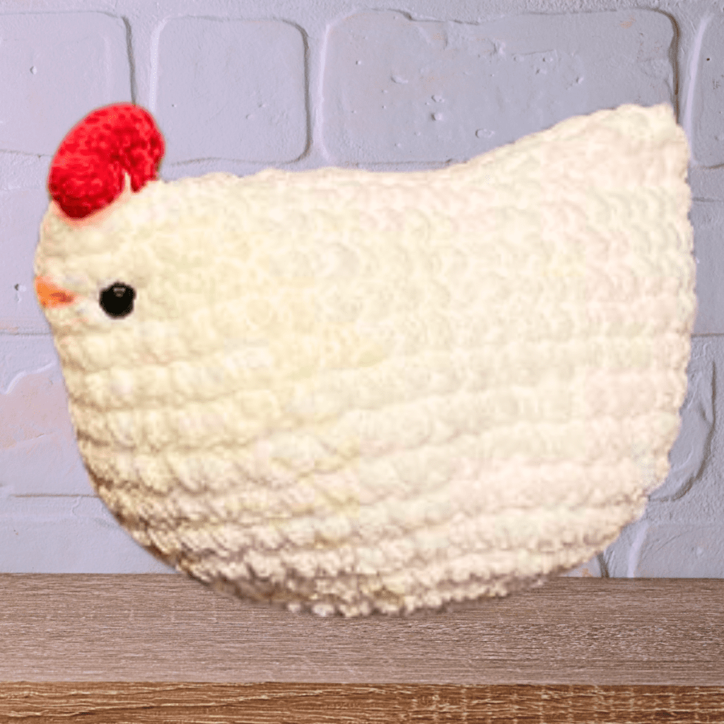 Crochet chicken amigurumi pattern